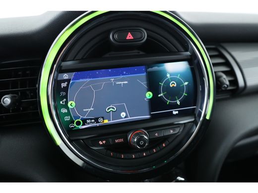 Mini Cooper 1.5 JCW Trim Pakket | Serious Business Pakket | Harman-Kardon | Led Union Jack | 17 inch | Climat... ActivLease financial lease