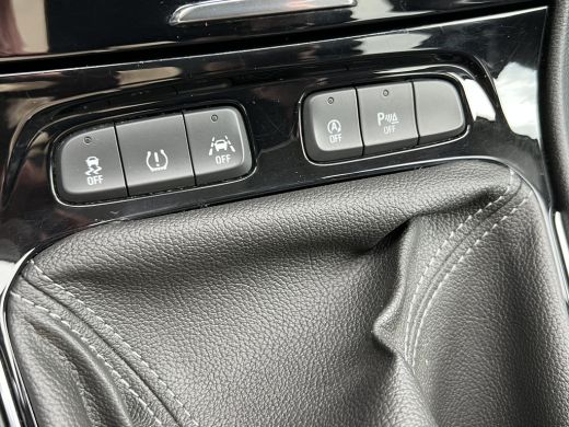 Opel Grandland X 1.2 130PK Turbo Innovation | KEYLESS ENTRY & START| CAMERA| NAVIGATIE| AGR-COMFORTSTOELEN| PARKEE... ActivLease financial lease