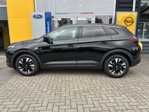 Opel Grandland X 1.2 130PK Turbo Innovation | KEYLESS ENTRY & START| CAMERA| NAVIGATIE| AGR-COMFORTSTOELEN| PARKEE... ActivLease financial lease