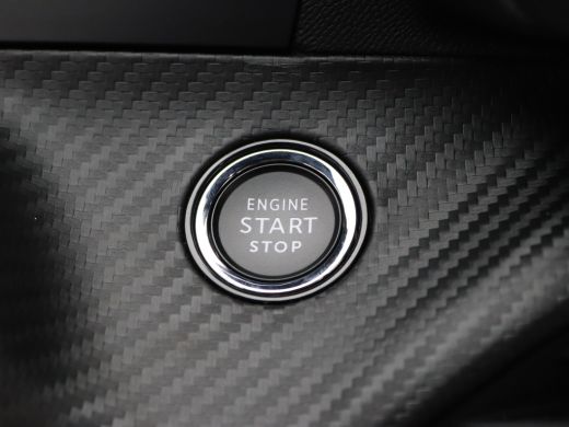 Peugeot 2008 1.2 Hybrid 145 Allure | Achteruitrijcamera | Airco (automatisch) | Apple Carplay/Android Auto|tel... ActivLease financial lease