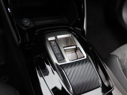 Peugeot 2008 1.2 Hybrid 145 Allure | Achteruitrijcamera | Airco (automatisch) | Apple Carplay/Android Auto|tel... ActivLease financial lease