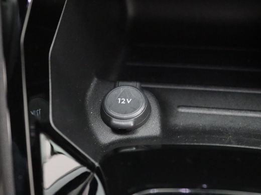 Peugeot 2008 1.2 Hybrid 145 Allure | Achteruitrijcamera | Airco (automatisch) | Apple Carplay/Android Auto|tel... ActivLease financial lease