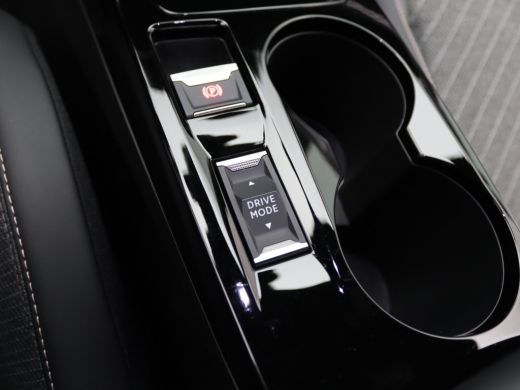 Peugeot 2008 1.2 Hybrid 145 Allure | Achteruitrijcamera | Airco (automatisch) | Apple Carplay/Android Auto|tel... ActivLease financial lease