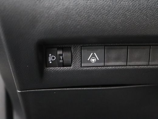 Peugeot 2008 1.2 Hybrid 145 Allure | Achteruitrijcamera | Airco (automatisch) | Apple Carplay/Android Auto|tel... ActivLease financial lease