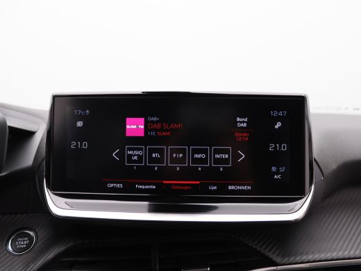 Peugeot 2008 1.2 PureTech 100 Allure | Achteruitrijcamera | Airco (automatisch) | Apple Carplay/Android Auto|t... ActivLease financial lease