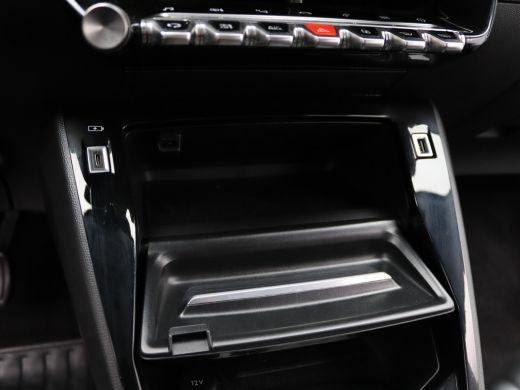 Peugeot 2008 1.2 PureTech 100 Allure | Achteruitrijcamera | Airco (automatisch) | Apple Carplay/Android Auto|t... ActivLease financial lease