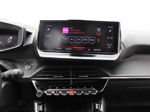 Peugeot 2008 1.2 PureTech 100 Allure | Achteruitrijcamera | Airco (automatisch) | Apple Carplay/Android Auto|t... ActivLease financial lease