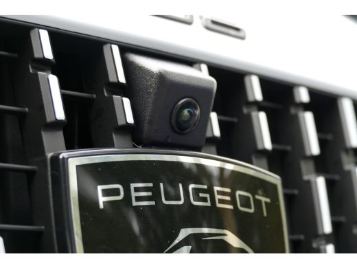 Peugeot 2008 1.2 PureTech 130 GT / NAVI / ALCANTARA / PDC / CLIMA / 17"LMV / CAMERA V+A / KEYLESS / MASSAGESTO... ActivLease financial lease