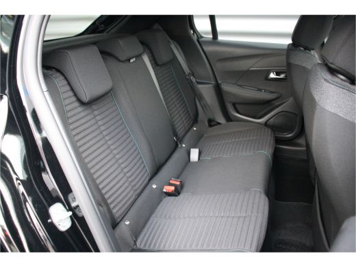 Peugeot 208 1.2 PURETECH 75PK STYLE / NAVI / AIRCO / LED / PDC / 16" LMV / CAMERA / DIRECT LEVERBAAR / €4.276... ActivLease financial lease