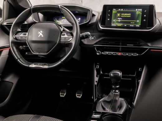 Peugeot 208 1.2 PureTech GT-Line Sport (PANORAMADAK, VIRTUAL COCKPIT, APPLE CARPLAY, 360 CAMERA, LEDER, SPORT... ActivLease financial lease