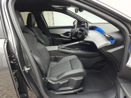 Peugeot 3008 1.2 Hybrid 136 GT | Achterbank in delen neerklapbaar | Achteruitrijcamera | Apple Carplay/Android... ActivLease financial lease