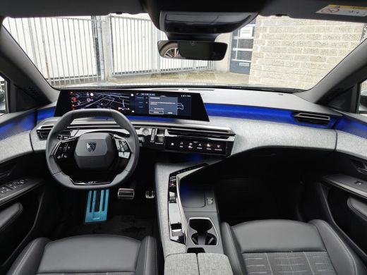 Peugeot 3008 1.2 Hybrid 136 GT | Achterbank in delen neerklapbaar | Achteruitrijcamera | Apple Carplay/Android... ActivLease financial lease