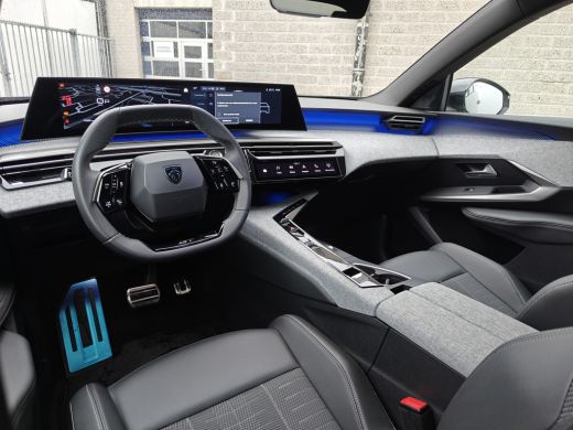 Peugeot 3008 1.2 Hybrid 136 GT | Achterbank in delen neerklapbaar | Achteruitrijcamera | Apple Carplay/Android... ActivLease financial lease