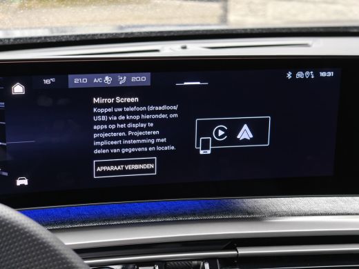 Peugeot 3008 1.2 Hybrid 136 GT | Achterbank in delen neerklapbaar | Achteruitrijcamera | Apple Carplay/Android... ActivLease financial lease