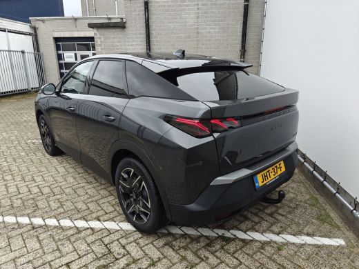 Peugeot 3008 1.2 Hybrid 136 GT | Achterbank in delen neerklapbaar | Achteruitrijcamera | Apple Carplay/Android... ActivLease financial lease