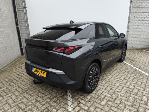 Peugeot 3008 1.2 Hybrid 136 GT | Achterbank in delen neerklapbaar | Achteruitrijcamera | Apple Carplay/Android... ActivLease financial lease