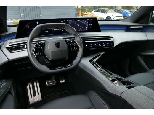 Peugeot 3008 1.2 HYBRID 145PK GT AUTOMAAT / NAVI / LED / CLIMA / PDC / 19"LMV / CAMERA / KEYLESS / ELEKTR. ACH... ActivLease financial lease