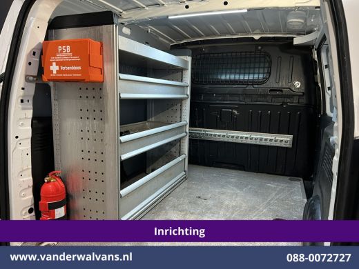 Peugeot Partner 1.5 BlueHDI 102pk L1H1 Inrichting Euro6 Airco | Camera | Apple Carplay | Trekhaak | Cruisecontrol... ActivLease financial lease