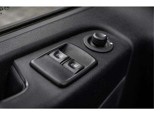 Renault Trafic dCi 120 T29 | L2H1 | LED | Navigatie | Cruise | Airco | Euro 6 ActivLease financial lease