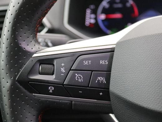 Seat Tarraco 1.4 TSI e-Hybrid PHEV FR Business 245PK DSG Achteruitrijcamera, Trekhaak, Alarm, Keyless, Stoel-S... ActivLease financial lease