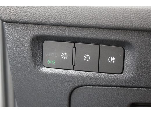 Skoda Octavia Combi 1.0 TSI Business Ed. | Climate & Cruise C.| Elec. Klep | Keyless | Navi | LED | DAB | | Cli... ActivLease financial lease