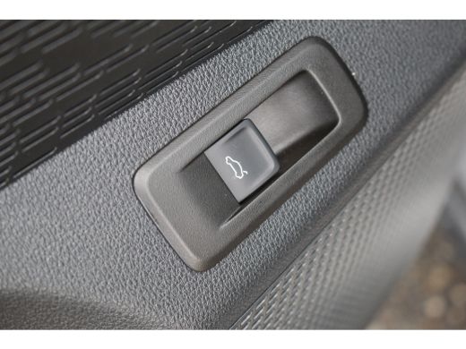 Skoda Octavia Combi 1.0 TSI Business Ed. | Climate & Cruise C.| Elec. Klep | Keyless | Navi | LED | DAB | | Cli... ActivLease financial lease