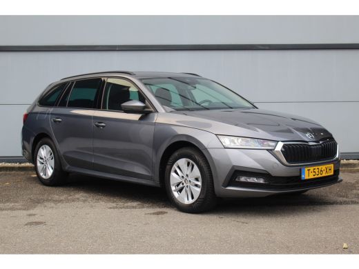 Skoda Octavia Combi 1.0 TSI Business Ed. | Climate & Cruise C.| Elec. Klep | Keyless | Navi | LED | DAB | | Cli... ActivLease financial lease