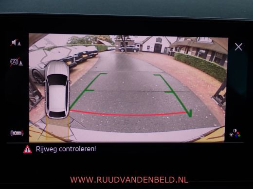 Skoda Scala 1.5TSI DSG7 ACC/FULL-LED/CAMERA/CARPLAY/VIRTUAL ActivLease financial lease