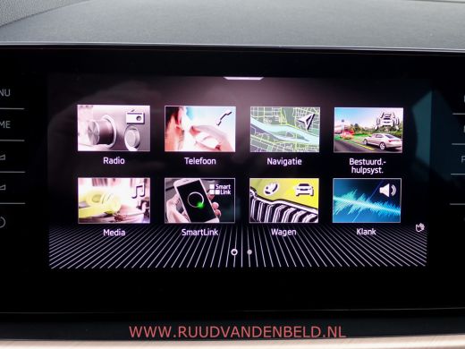 Skoda Scala 1.5TSI DSG7 ACC/FULL-LED/CAMERA/CARPLAY/VIRTUAL ActivLease financial lease