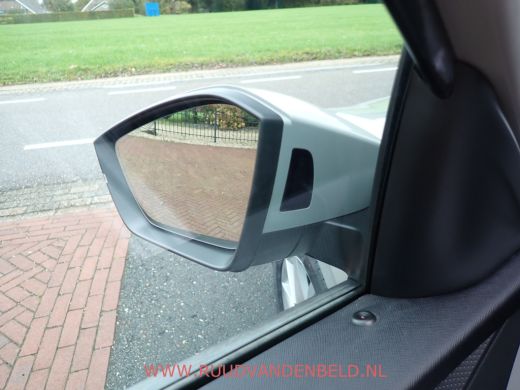 Skoda Scala 1.5TSI DSG7 ACC/FULL-LED/CAMERA/CARPLAY/VIRTUAL ActivLease financial lease