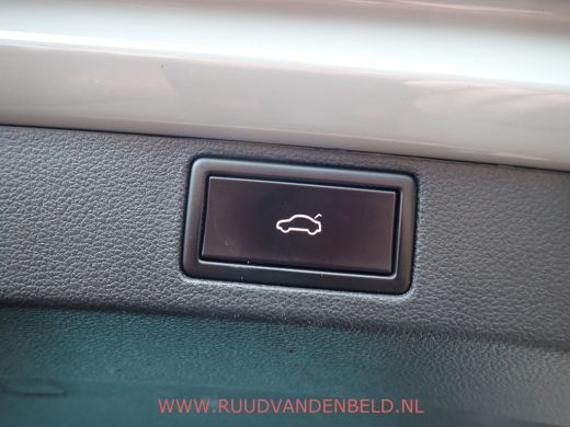 Skoda Scala 1.5TSI DSG7 ACC/FULL-LED/CAMERA/CARPLAY/VIRTUAL ActivLease financial lease