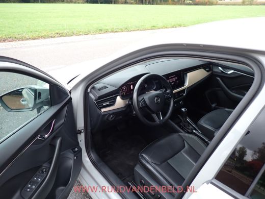 Skoda Scala 1.5TSI DSG7 ACC/FULL-LED/CAMERA/CARPLAY/VIRTUAL ActivLease financial lease