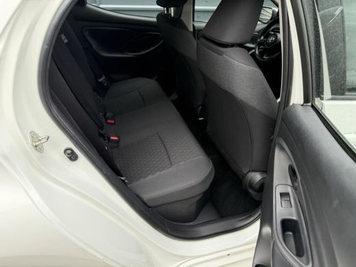 Toyota Yaris 1.5 Hybrid Dynamic Adaptief Cruise Camera Carplay ActivLease financial lease