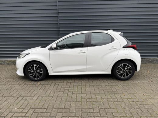 Toyota Yaris 1.5 Hybrid Dynamic Adaptief Cruise Camera Carplay ActivLease financial lease