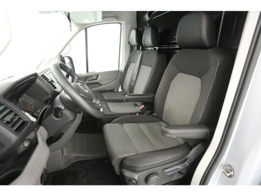 Volkswagen Crafter 30 2.0 TDI 140PK L3H3 | Airco | Cruise | Camera | 3-Zits | Carplay ActivLease financial lease