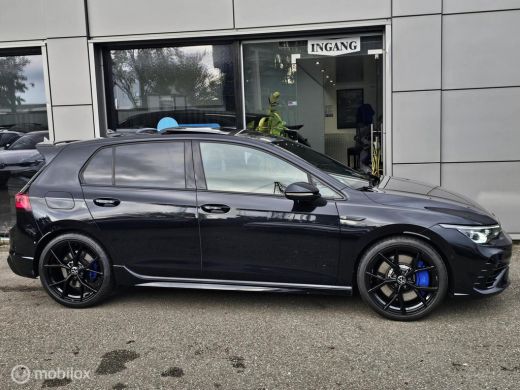 Volkswagen Golf 2.0 TSI R 4Motion Performance Akrapovic/Panorama/HUD ActivLease financial lease