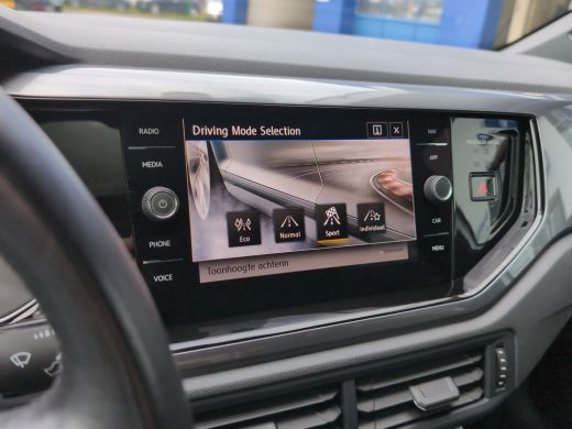 Volkswagen Polo 1.0 TSI R-Line 116pk! | Pano | Adap. Cruise | Climate Control | Navigatie ActivLease financial lease