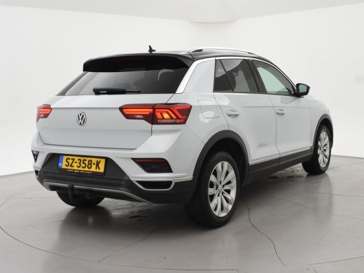 Volkswagen T-Roc 1.5 TSI 150 PK DSG SPORT BTW + TREKHAAK | VIRTUAL COCKPIT | CAMERA | ADAPTIVE CRUISE | CARPLAY ActivLease financial lease