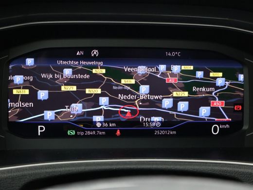 Volkswagen T-Roc 1.5 TSI 150 PK DSG SPORT BTW + TREKHAAK | VIRTUAL COCKPIT | CAMERA | ADAPTIVE CRUISE | CARPLAY ActivLease financial lease