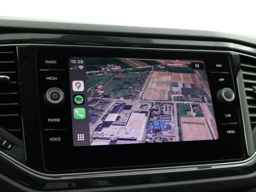 Volkswagen T-Roc 1.5 TSI 150 PK DSG SPORT BTW + TREKHAAK | VIRTUAL COCKPIT | CAMERA | ADAPTIVE CRUISE | CARPLAY ActivLease financial lease