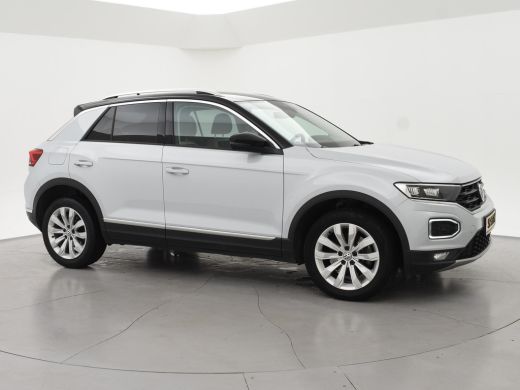 Volkswagen T-Roc 1.5 TSI 150 PK DSG SPORT BTW + TREKHAAK | VIRTUAL COCKPIT | CAMERA | ADAPTIVE CRUISE | CARPLAY ActivLease financial lease