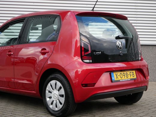 Volkswagen up! 1.0 | Achteruitrijcamera | Airco (automatisch) | Cruise control ActivLease financial lease