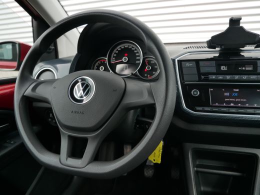 Volkswagen up! 1.0 | Achteruitrijcamera | Airco (automatisch) | Cruise control ActivLease financial lease