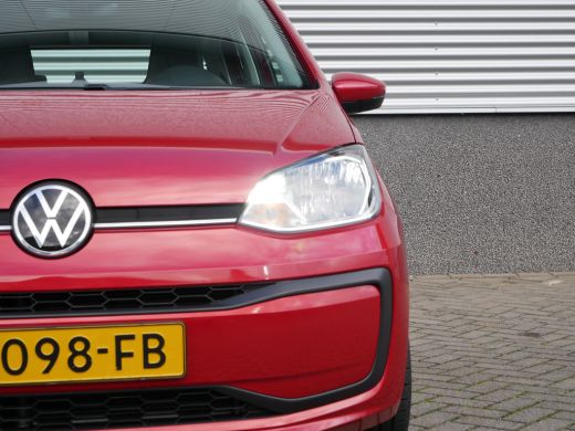 Volkswagen up! 1.0 | Achteruitrijcamera | Airco (automatisch) | Cruise control ActivLease financial lease