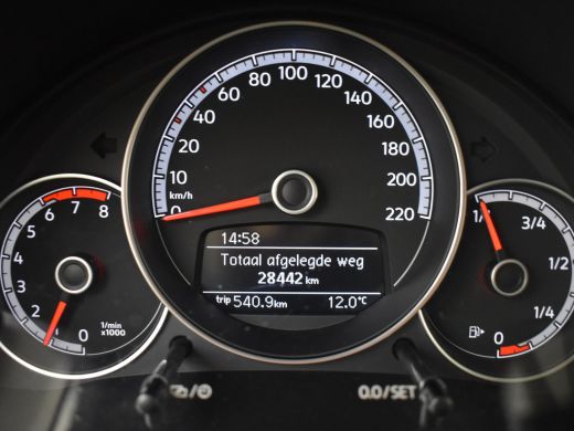 Volkswagen up! 1.0 Automatische Airco l Achteruitrij Camera l Parkeersensoren l Cruise Control l ActivLease financial lease