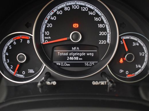 Volkswagen up! 1.0 l Automatische Airco l Achteruit rij camera l Parkeersensoren l Cruise Control ActivLease financial lease