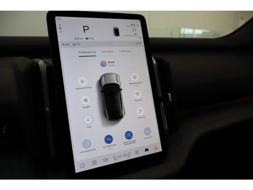 Volvo  EX30 Extended Range 272PK Ultra 69kWu | Full Option! | Stoelverw | 20'' | Stuurverw | Getint Glas | Pa... ActivLease financial lease