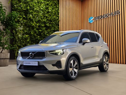 Volvo  XC40 1.5 T4 Plug-in hybrid Core Bright | Camera | Stuur/stoelverwarming | Draadloze lader | Lane Keepi... Volvo  XC40 1.5 T4 Plug-in hybrid Core Bright | Camera | Stuur/stoelverwarming | Draadloze lader | Lane Keepi...