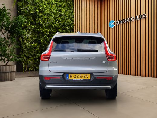 Volvo  XC40 1.5 T4 Plug-in hybrid Core Bright | Camera | Stuur/stoelverwarming | Draadloze lader | Lane Keepi... ActivLease financial lease