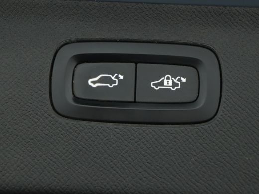 Volvo  XC90 T8 AWD R-Design Intro Edition full option | Bowers & Wilkins | Luchtvering | ActivLease financial lease